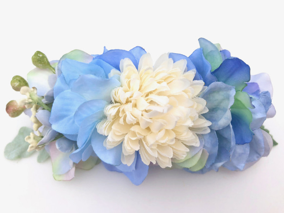 SALE! 花集めのバレッタ　ペールブルー 7枚目の画像