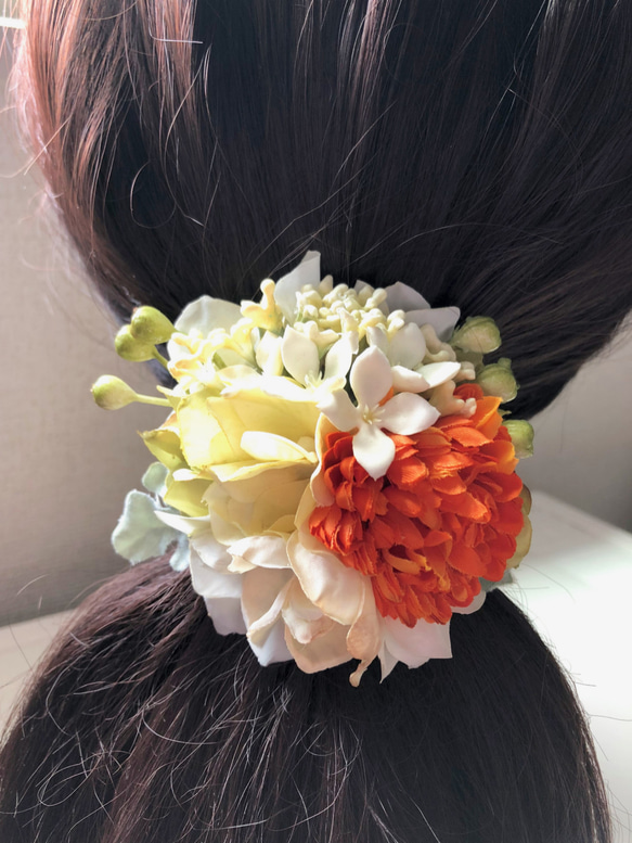 SALE! 花集めの髪飾り　オレンジミックス 5枚目の画像