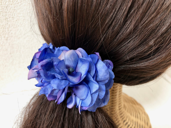 紫陽花のポニーフック　ブルー 1枚目の画像