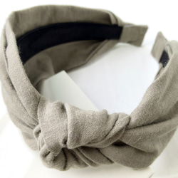 コットンリネンの結びカチューシャ　モカベージュ 5枚目の画像