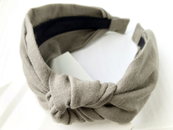 コットンリネンの結びカチューシャ　モカベージュ 5枚目の画像
