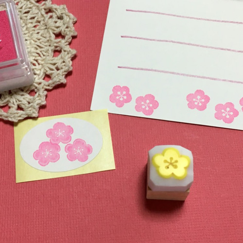 ミニ梅の花の消しゴムはんこ（持ち手つき） はんこ・スタンプ かめたん