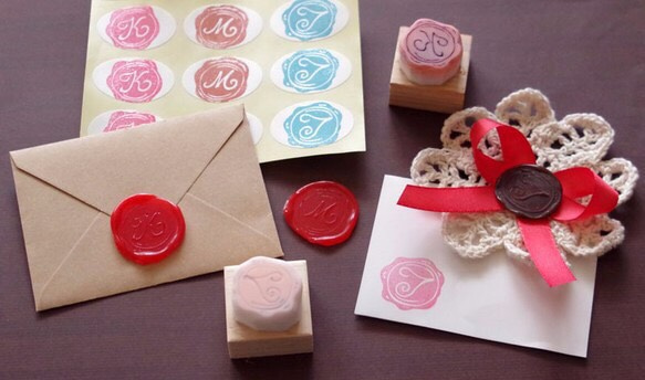 シーリング風イニシャル消しゴムはんこ（持ち手付き） はんこ