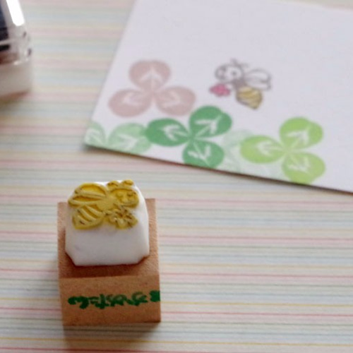 蜂の消しゴムはんこ（持ち手付き） はんこ・スタンプ かめたん