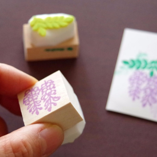 藤の花と葉っぱの消しゴムはんこセット（持ち手つき）＆押し方見本説明