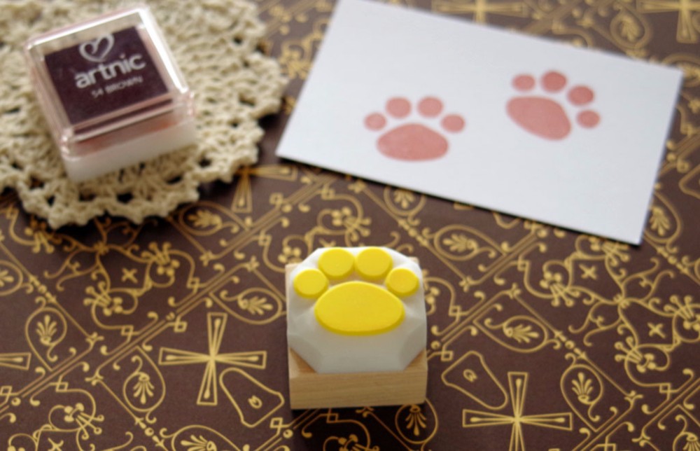 No.238 merci 消しゴムはんこ 肉球