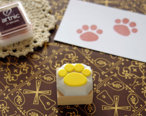 消しゴムはんこ No.238 merci 肉球 消しゴムはんこ No.238 merci 肉球