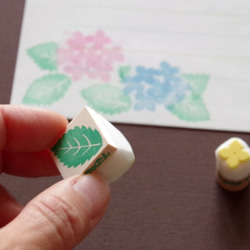 紫陽花のミニ消しゴムはんこ＆押し方見本ミニカード 2枚目の画像