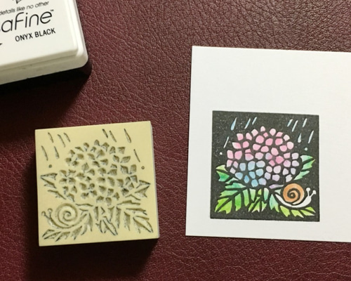 切り絵風紫陽花の消しゴムはんこ（持ち手つき）押し方見本＆説明