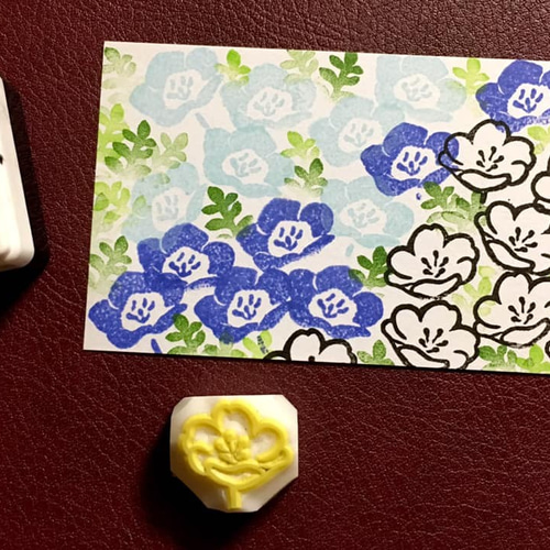 ネモフィラの花と葉っぱの消しゴムはんこセット（持ち手つき）＆押し方