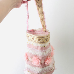 コラージュ  キラキラ　バケツ型バッグ　ピンク 2枚目の画像