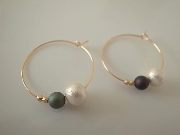 autumn color hoop pierces 3枚目の画像