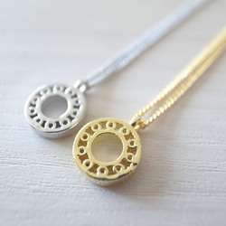 zirconia wheel necklace 3枚目の画像