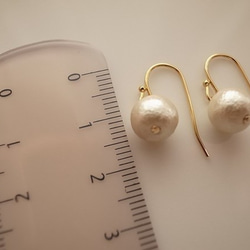 cotton pearl earrings 2枚目の画像