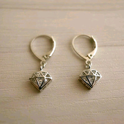 diamond french hook pierces silver 3枚目の画像