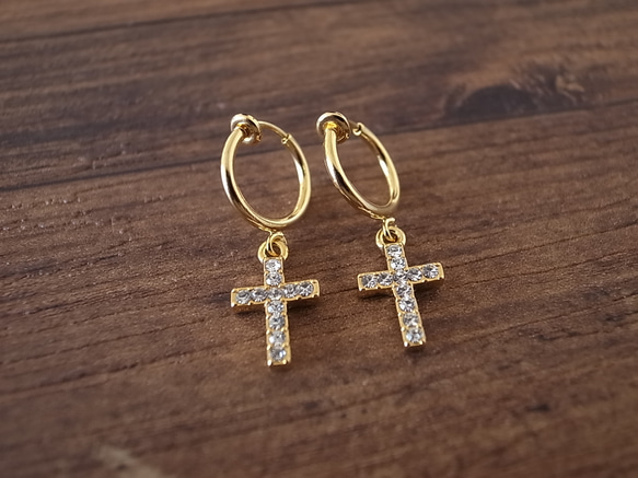 cross earrings 3枚目の画像