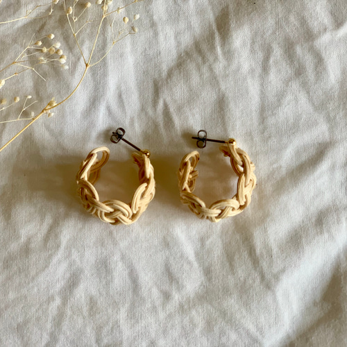 ラタン 籐の淡路結びピアス ピアス（その他） enco 通販 7666486