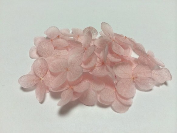 小さめ花びらピンクの紫陽花ヘッド 1枚目の画像