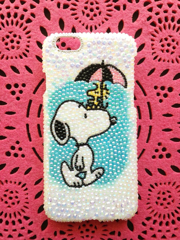 ☆携帯デコケース☆大人気スヌーピー！ハンドメイド☆ iPhoneケース  