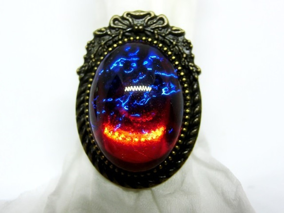 ＜再々‥販＞18×13mmカボション用　リボンフレームリング台　フリーサイズ(金古美) 2枚目の画像