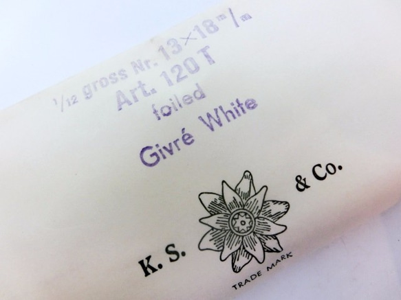 ~再々…販~ 18×13mm:ヴィンテージスワロArt.120T　Givre White（ホワイトギブレ）Ks&Co 4枚目の画像