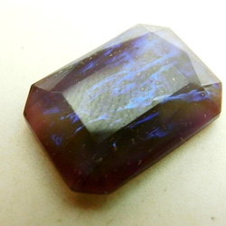 ~在庫限り~18×13mm:ドラゴンズブレス オクタゴンカットカボション （パープル） 1枚目の画像