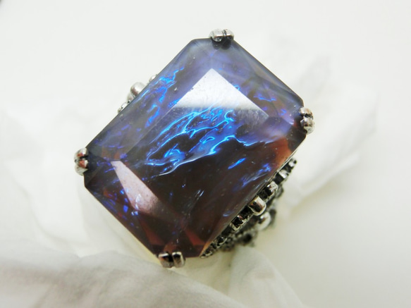 ~在庫限り~18×13mm:ドラゴンズブレス オクタゴンカットカボション （パープル） 3枚目の画像