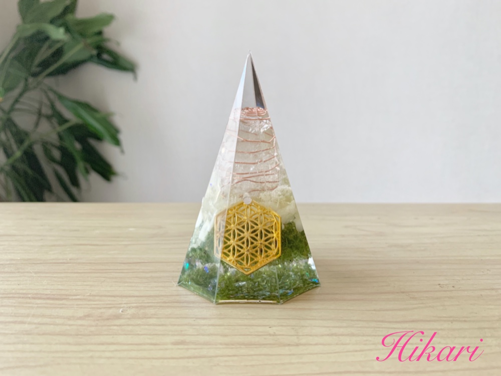 フラワーオブライフのチャームがポイントのオルゴナイト〜第二弾 5,994円