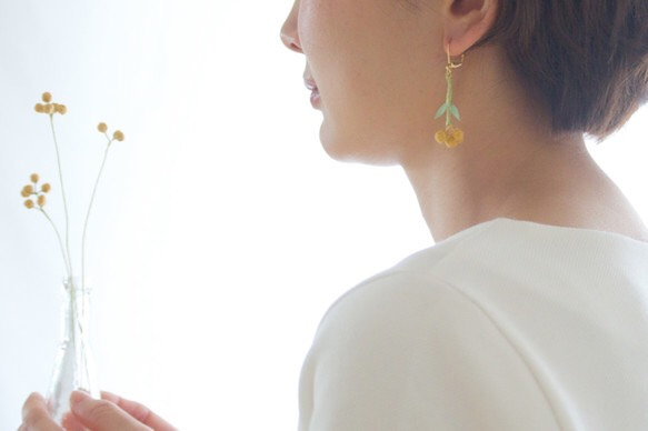 ito hana pierce/earrings(ミモザ・片耳) 2枚目の画像