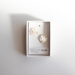 ito hana buquet pierce/earrings(お砂糖) 2枚目の画像