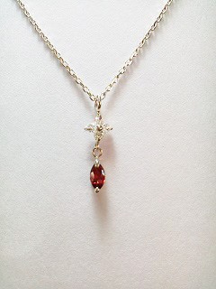 シルバー石のお花ネックレス