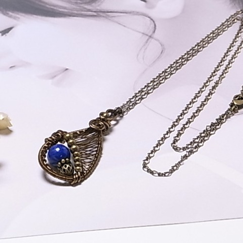 雫 天然石 ワイヤーラッピング ペンダント（160226P ラピスラズリ  