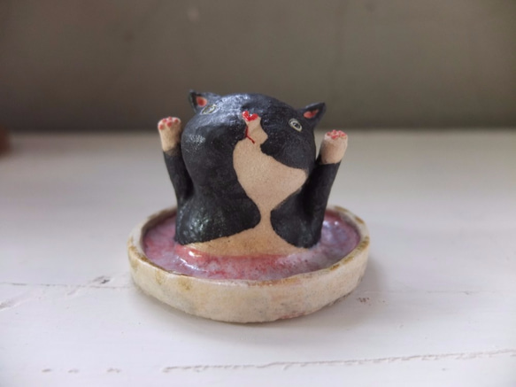 [タオ]入浴猫 - シリーズを私をホールドアップ - ピンクのバブル黒と白猫 3枚目の画像