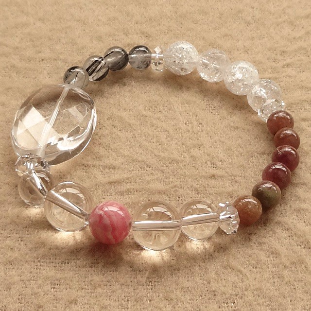 可憐な美しさと多彩な表情を身につけよう｜インカローズ･トルマリン･ブラックトルマリンインクォーツ･水晶