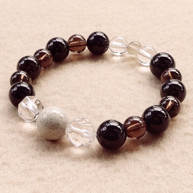 台湾・北投温泉の恵み｜北投石･スターカット水晶･モリオン･スモーキークォーツ･ホワイトムーンストーン･水晶