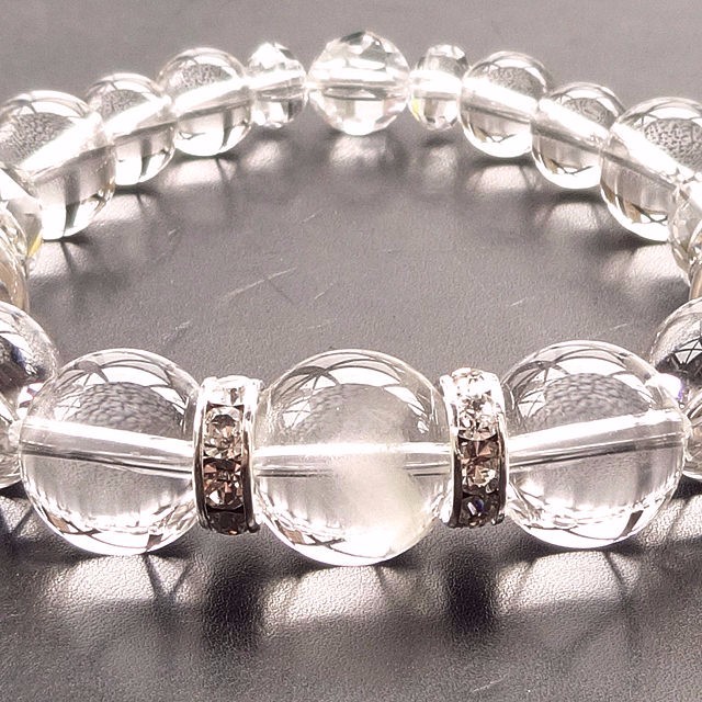 圧倒的透明感を誇る水晶の本気｜ホワイトファントムクォーツ･水晶（ブラジル産天然水晶）