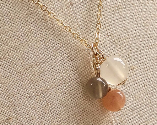 美品 クレージュ K18 ムーンストーン♡ネックレス 30年もの 3000694256102941_1.jpg