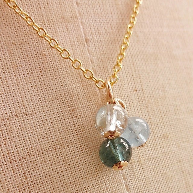 爽やかなブルーのグラデーション｜インディゴライトトルマリンｘブルートパーズｘアクアマリン（6mm）ネックレス 7,965円