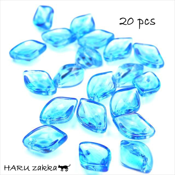 【20個】リーフ ガラスビーズ トップホール★ライトブルー★14×10mm★ビーズ 花びら 葉(garasb-h13) 1枚目の画像