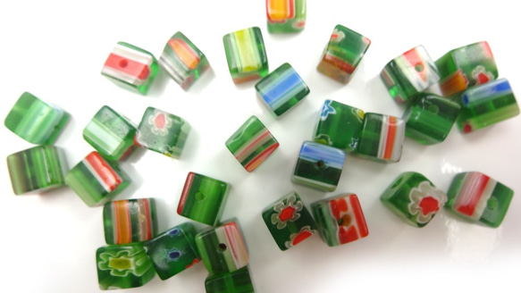 Millefiori Cube 6mm 綠色30顆★玻璃珠綠色日式花紋花花方形骰子 第2張的照片