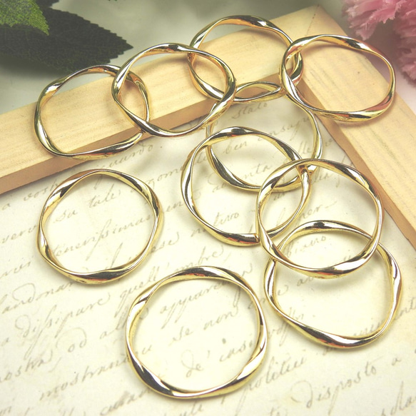 【10件】扭曲變形環零件★32mm/金色★設計環（marukandh-32） 第3張的照片