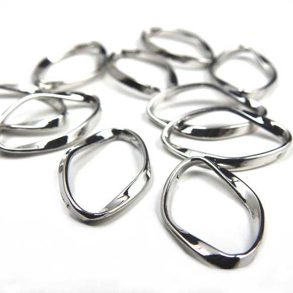 [10 件] 扭曲變形環零件 Ellipse ★ 25mm / 銀 ★ 設計環 (marukandd-25) 第1張的照片