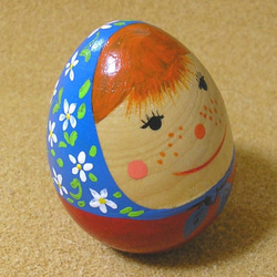 タマゴーシカ　木製　マトリョーシカ風　卵型人形　209 1枚目の画像