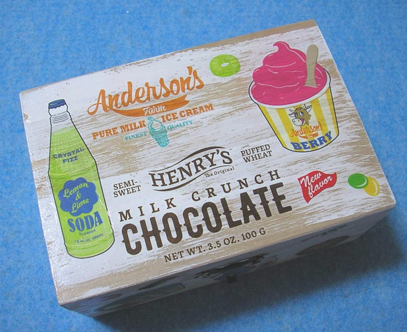 木製小物入れ　シャビーシック　アメリカンビンテージ　甘いもの　アイスクリーム　チョコレート 1枚目の画像