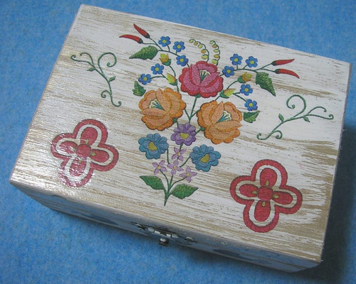 木製小物入れ ジュエリーボックス 花柄刺繍風 フリーボックス・小物