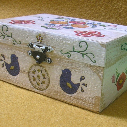木製小物入れ ジュエリーボックス 花柄刺繍風 フリーボックス・小物