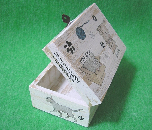 木製ジュエリーボックス　猫たち 2枚目の画像