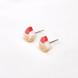 草莓 蛋糕 耳環/ 可改耳夾 第2張的照片