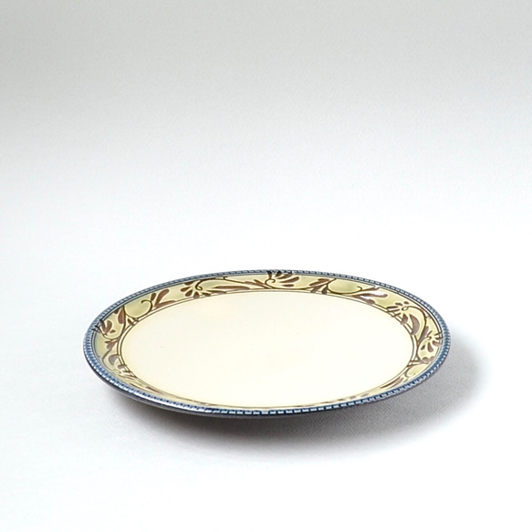 緑釉唐草文7寸皿 やちむん 壺屋焼 沖縄 中皿 工房o-gusuya 通販