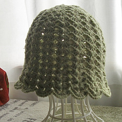 綿麻羊毛の春夏帽子 模様編み 若草色 1枚目の画像